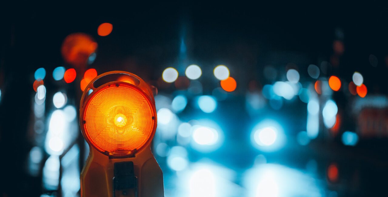 LED beacon warning lights in lamp street night